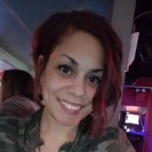 Meet your Posher, Johnesa